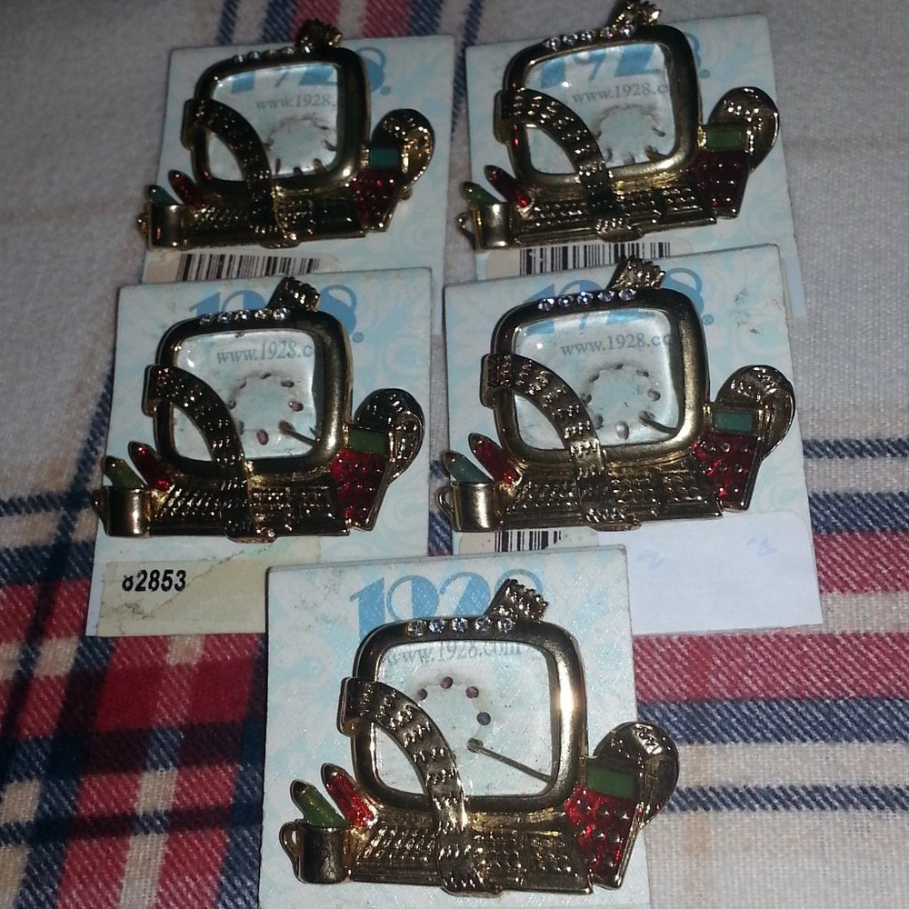 Vtg1928 BROOCH Computer Christmas glass screen - Picture 5 of 7